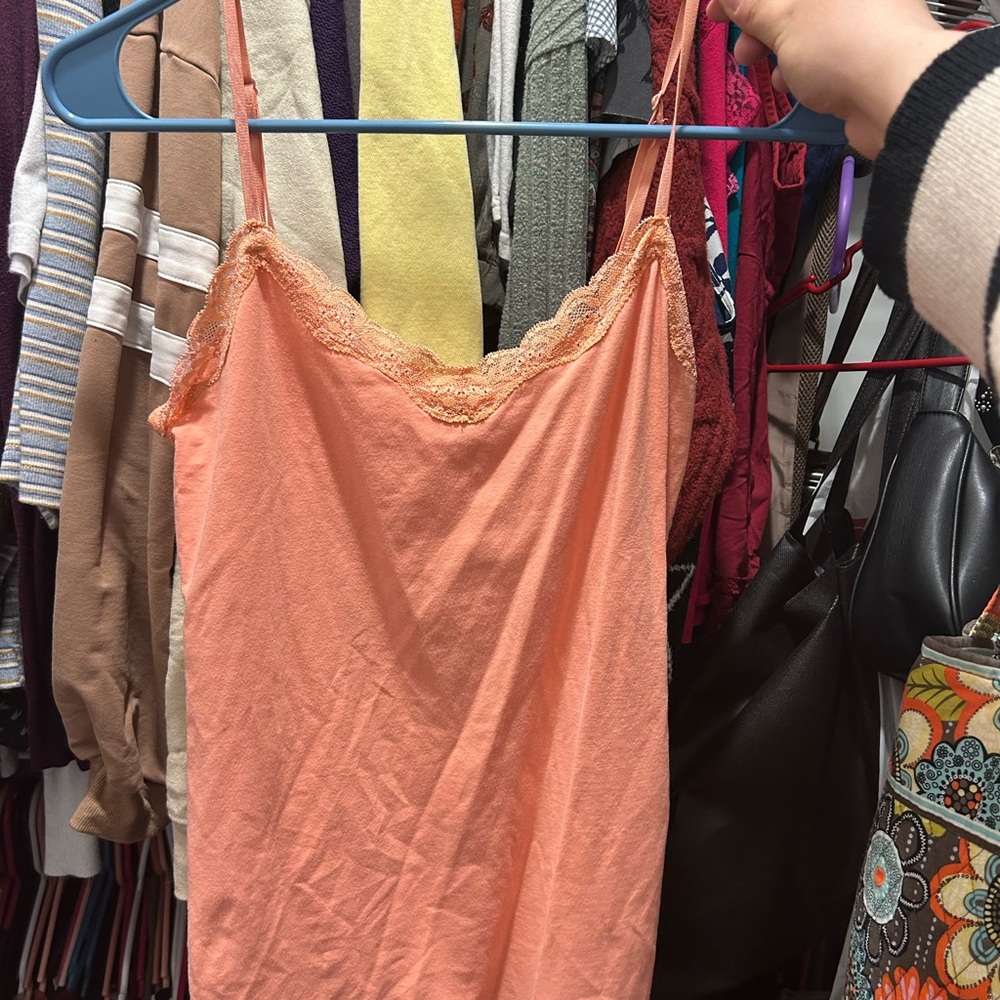 Old Navy peach colored lace cami size small